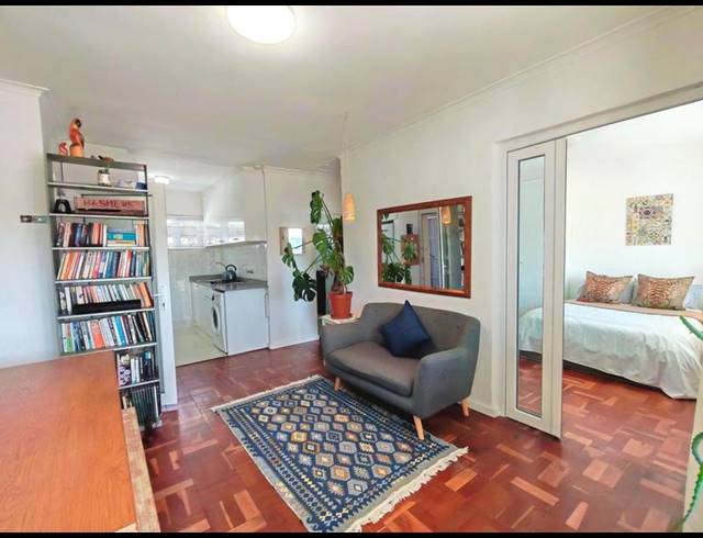 2 BEDROOM APARTMENT FOR SALE IN WOODSTOCK